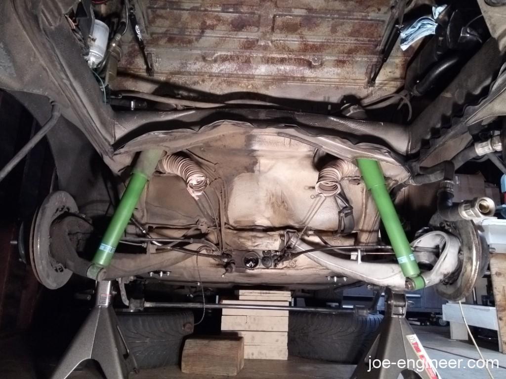 Porsche 911 Engine Bay Steam Cleaning