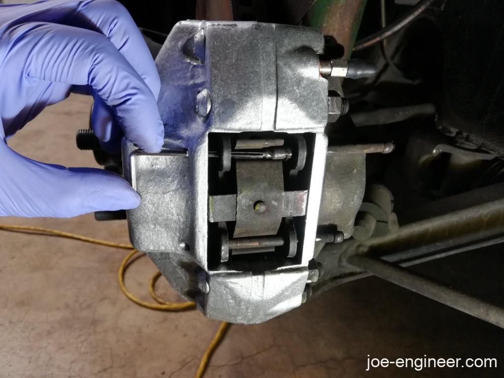 Porsche 911 Brake Pad Replacement