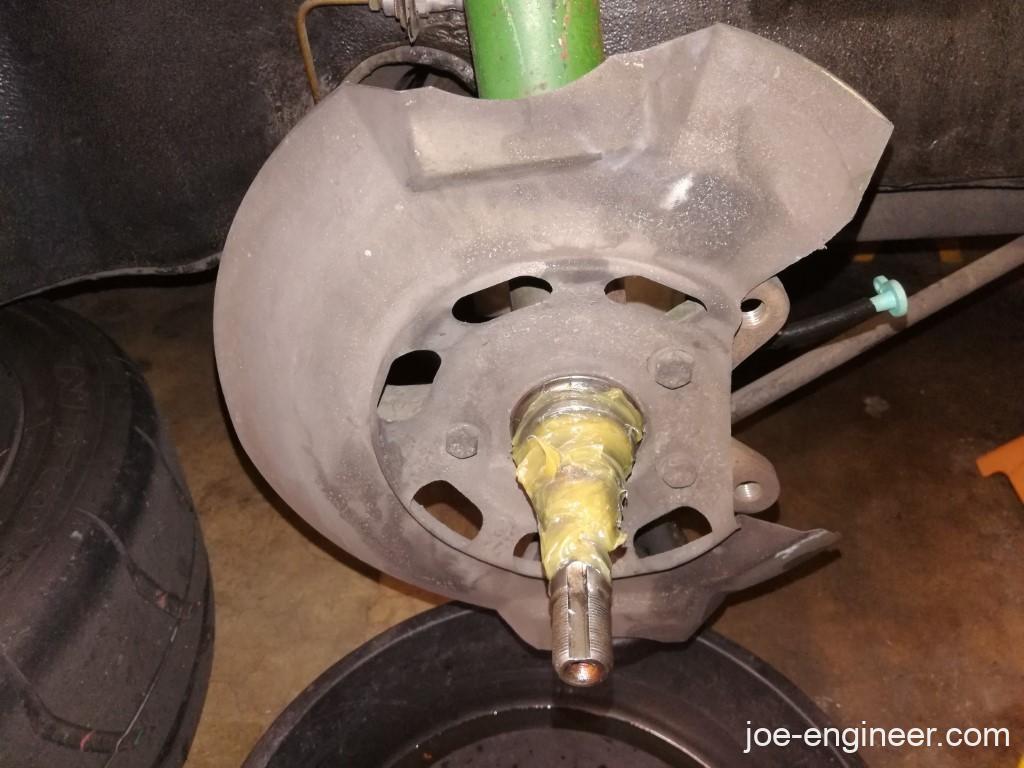 Air-cooled Porsche 911 Front Brake Calipers Rotors Replacement