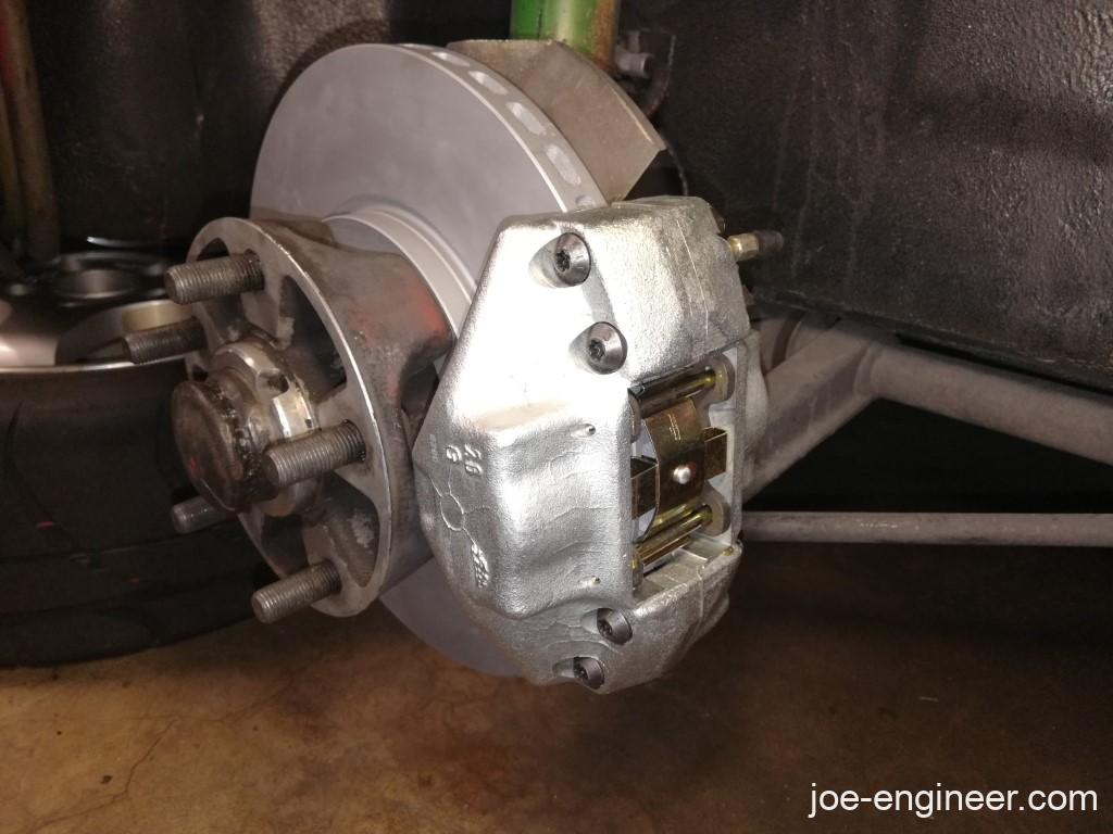 Air-cooled Porsche 911 Front Brake Calipers Rotors Replacement