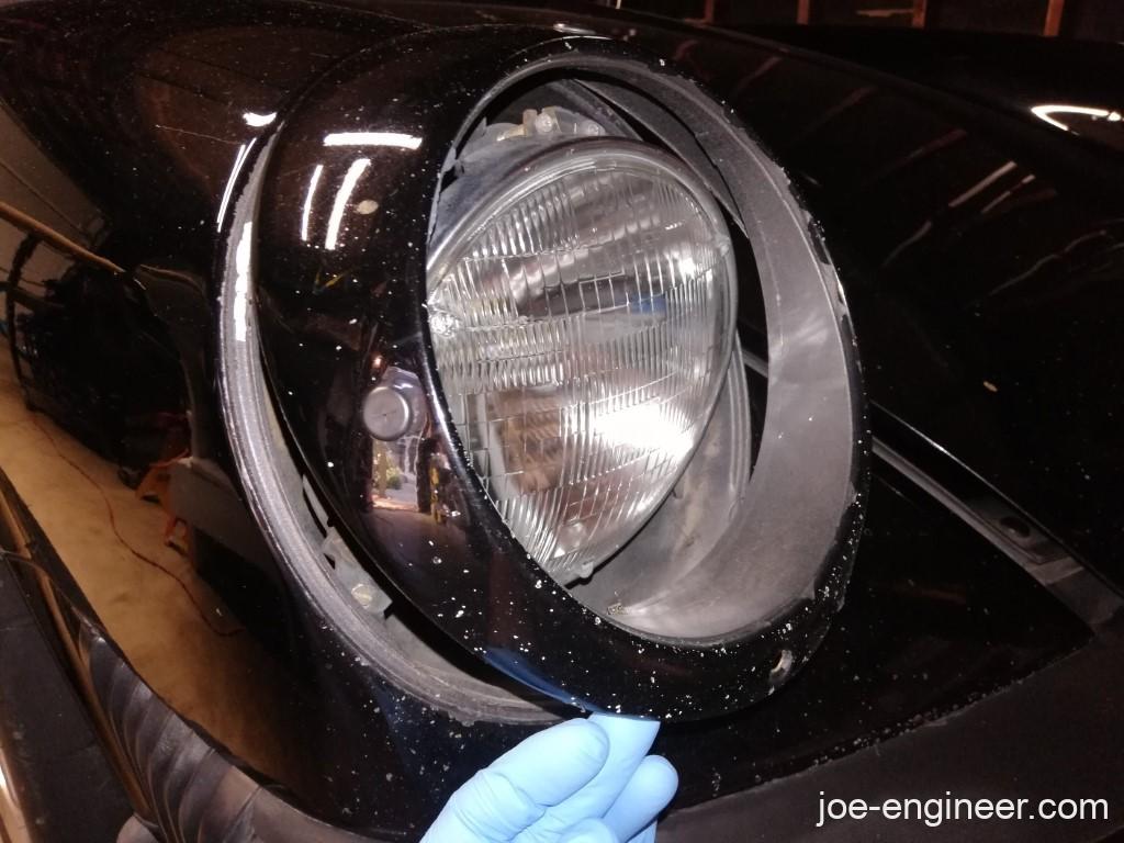 Air-Cooled Porsche 911 Headlight Bulbs Replacement