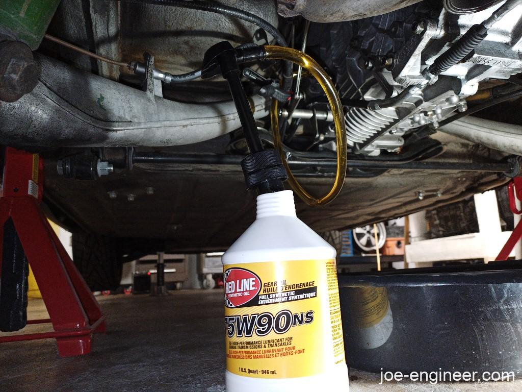 Red Line Gear Oil for Porsche 915 Transmission