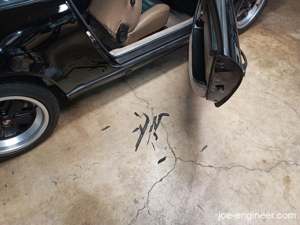 Air-cooled Porsche 911 Rear Window Seal Replacement