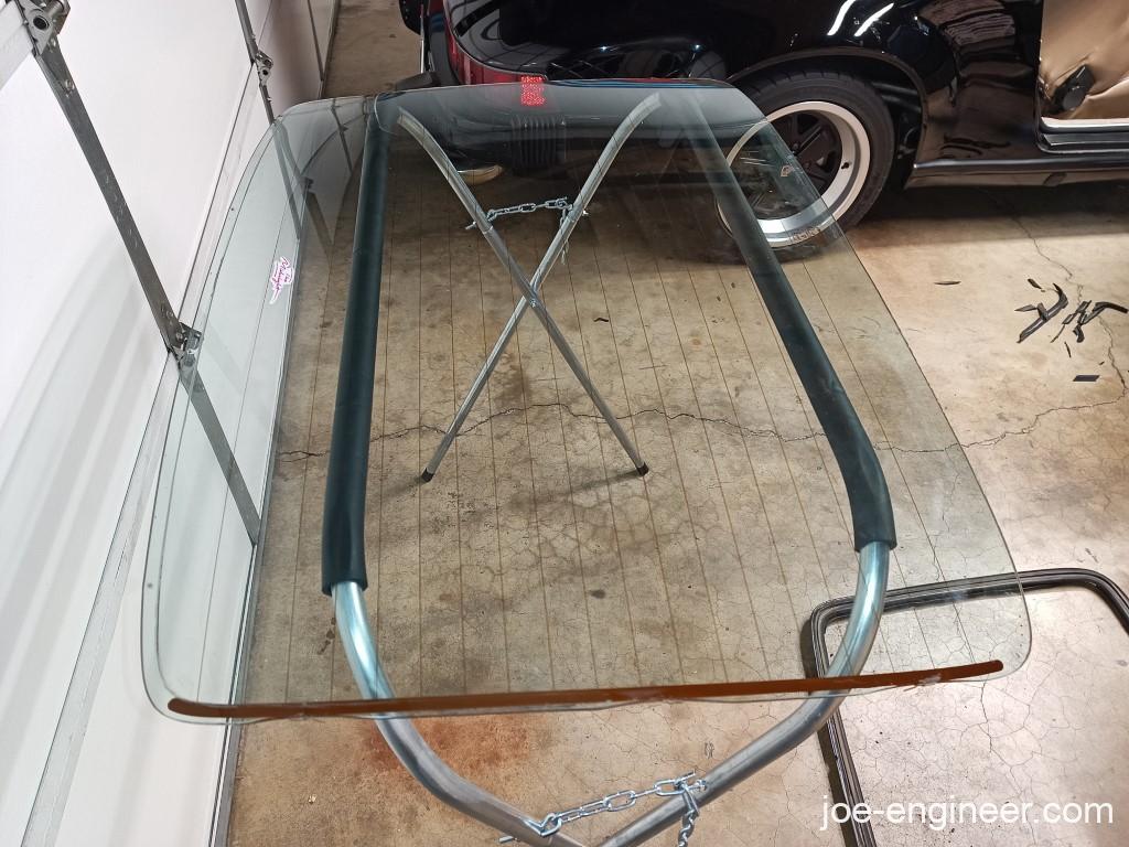 Air-cooled Porsche 911 Rear Window Seal Replacement