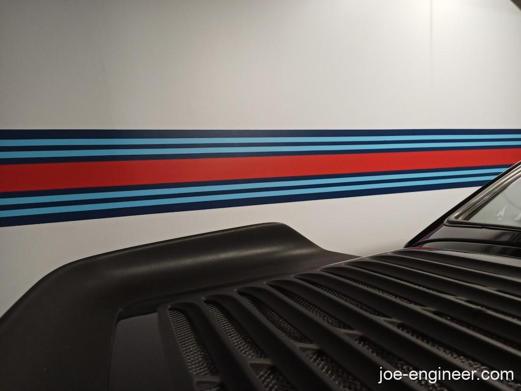 How to paint Martini Racing stripes in your garage