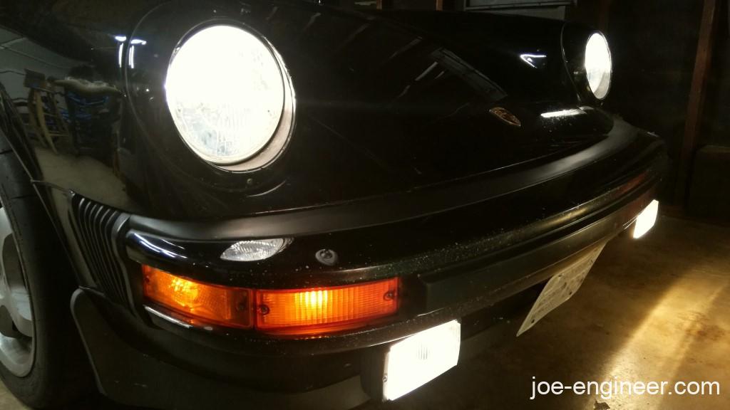 Air-Cooled Porsche 911 Headlight Bulbs Replacement